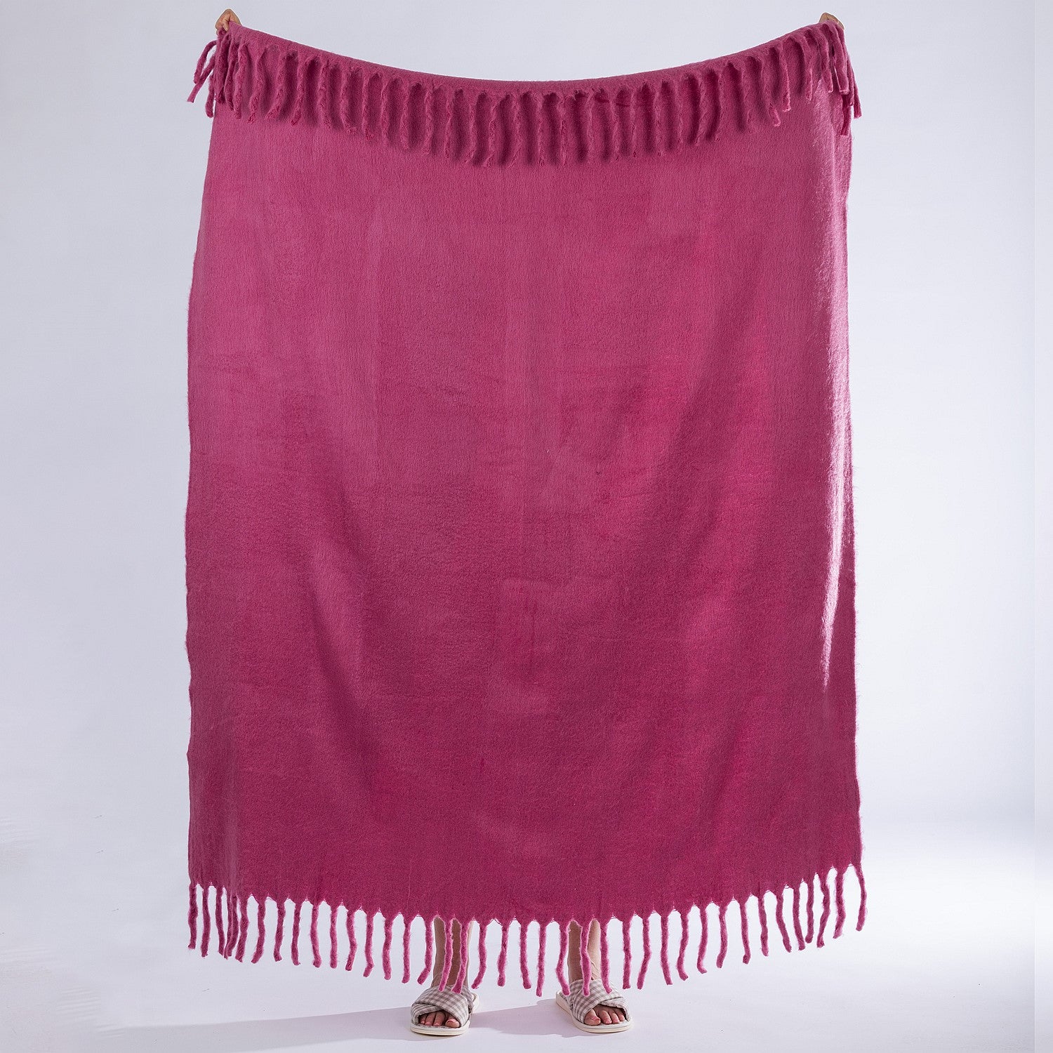 Marlo Nova Throw Bordeaux