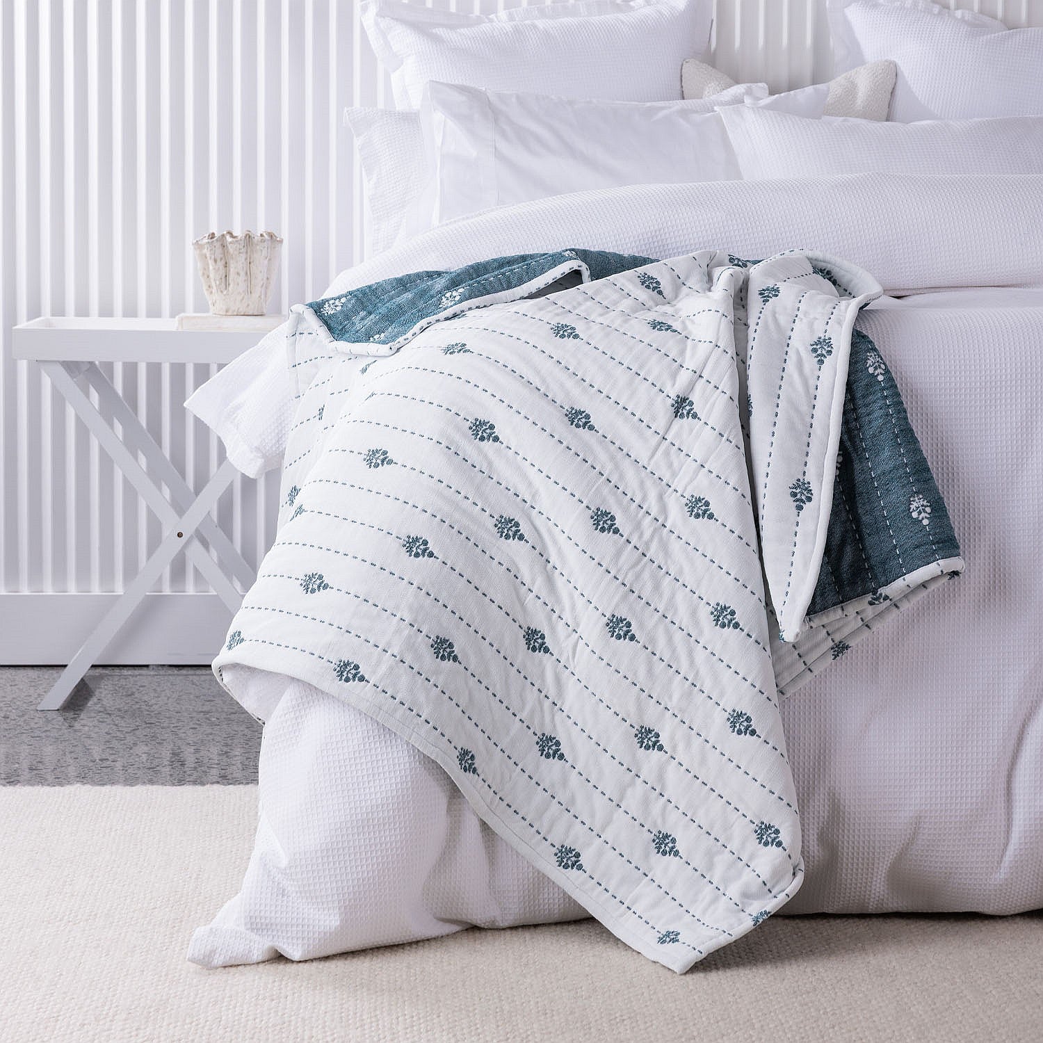 Design Republique Asha Throw
