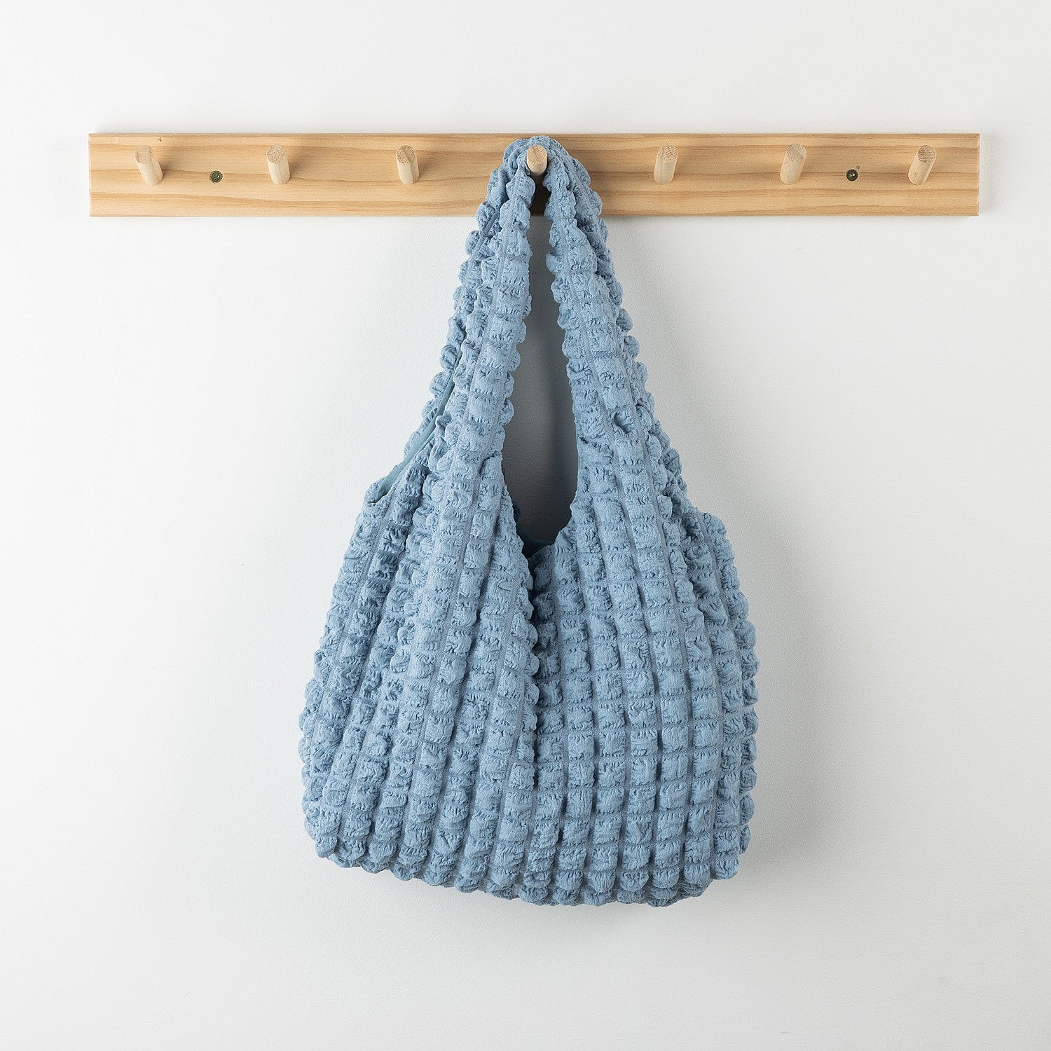 Design Plus Kira Seersucker Tote Bag