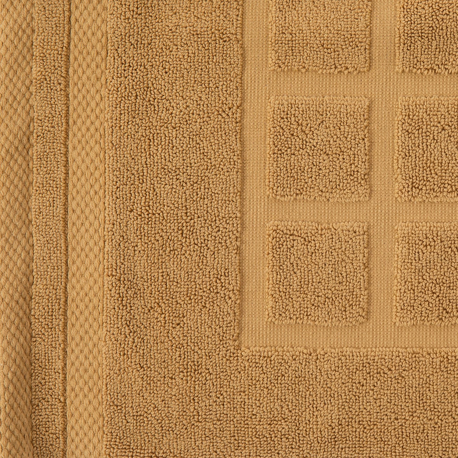 Design Republique Ultra Plush Bath Mat 800gsm