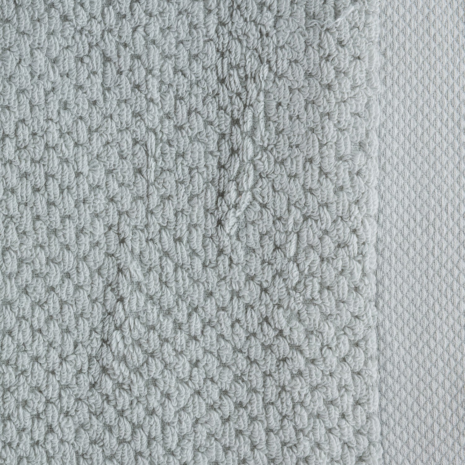 Design Republique Carly Textured Bath Towel