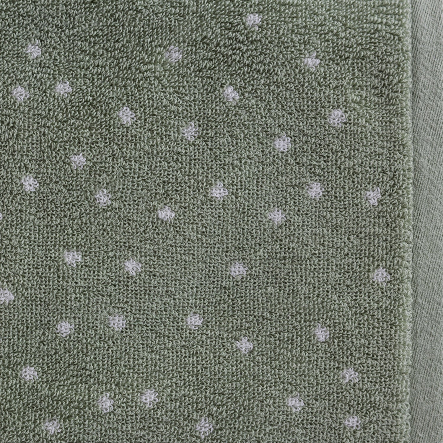 Gracious Living Polka Dot Face Cloth 500gsm