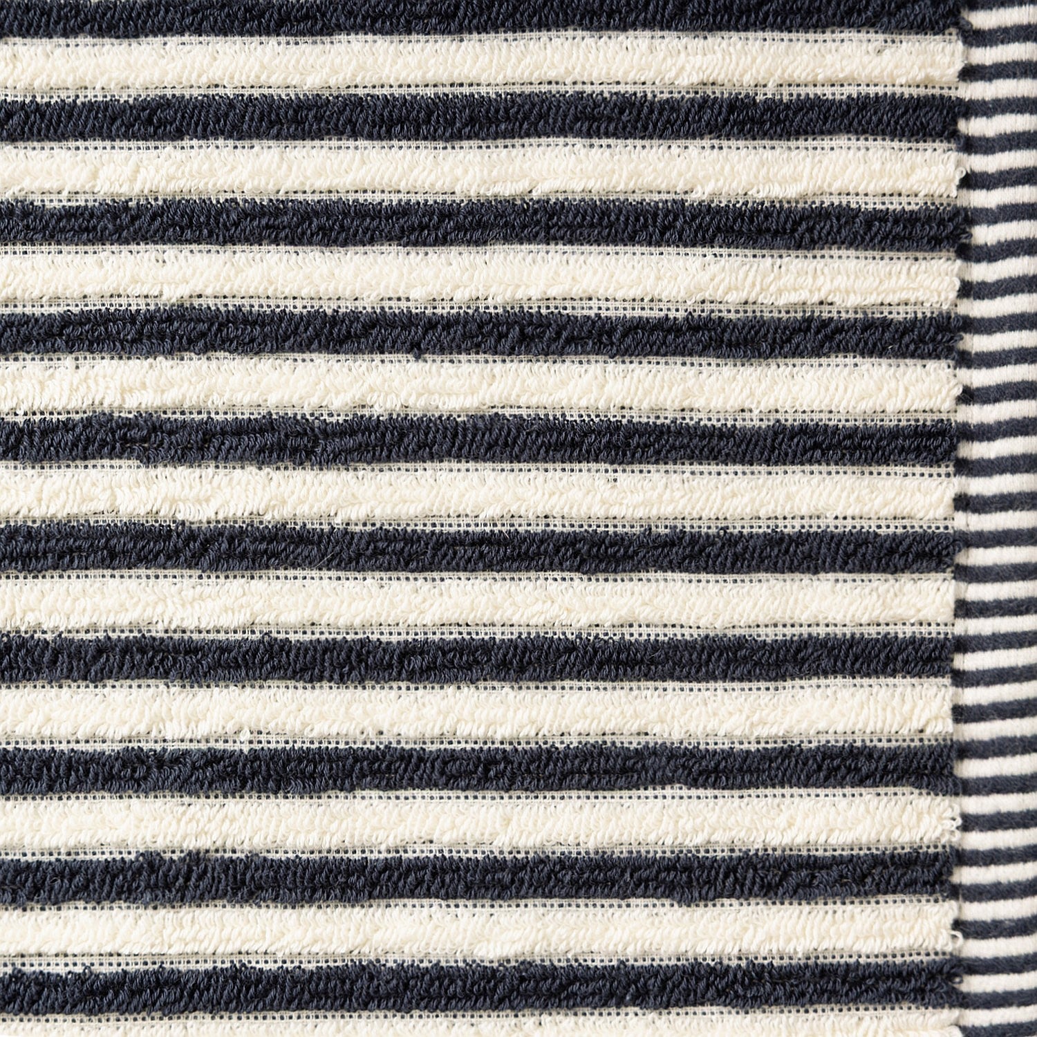 Fieldcrest Remmy Stripe Bath Sheet 500gsm