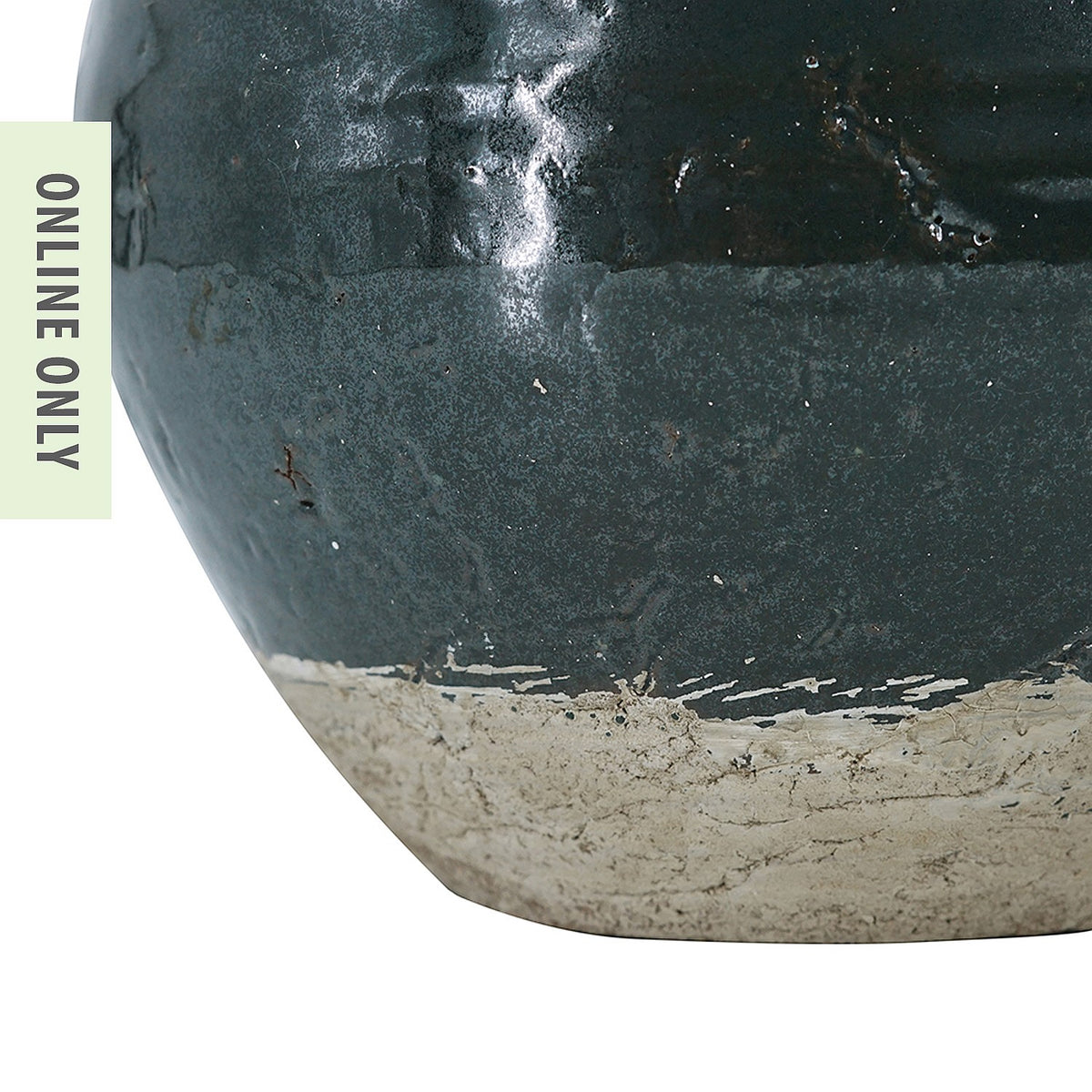 Design Republique Terracotta Pot Small
