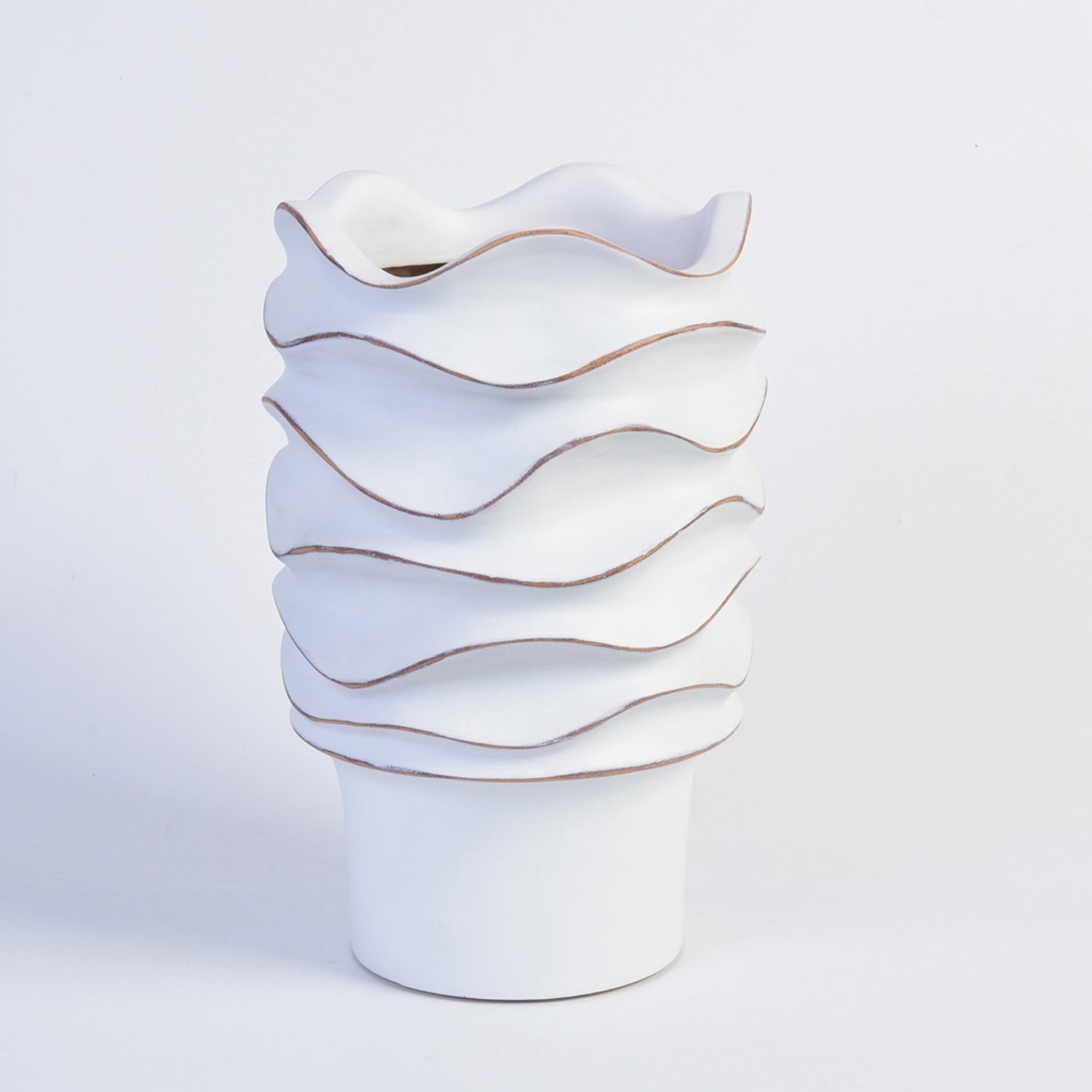 Design Republique Demi Wave Planter