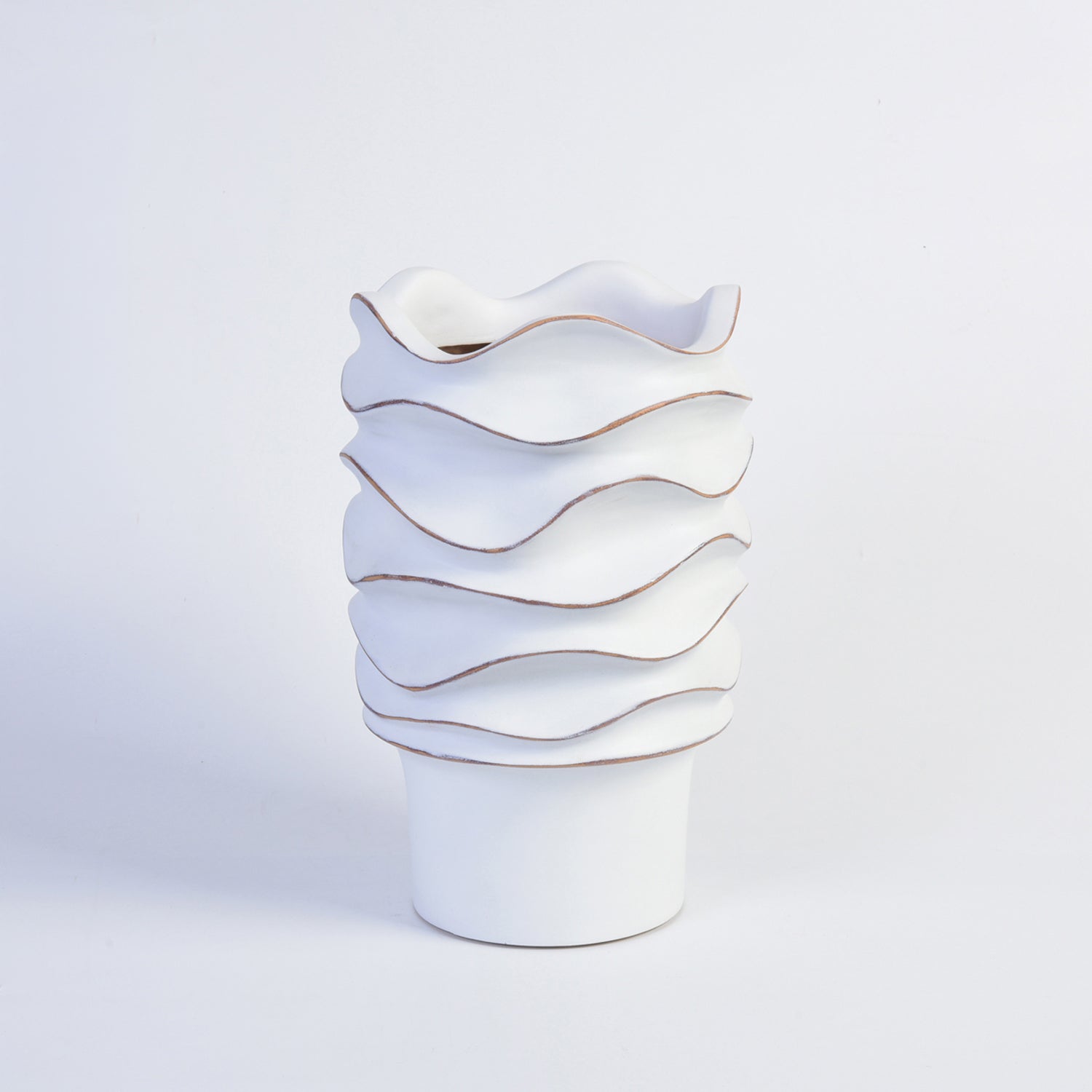 Design Republique Demi Wave Planter