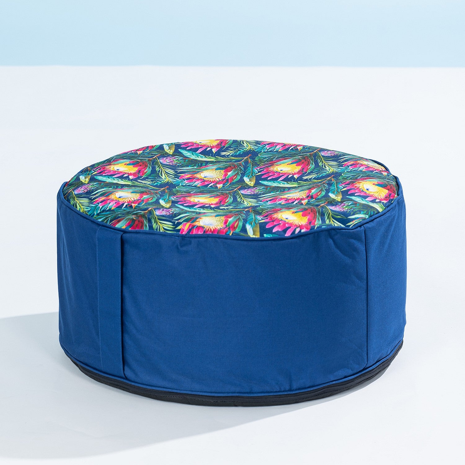 Outsidings Wainui Inflatable Pouf Protea