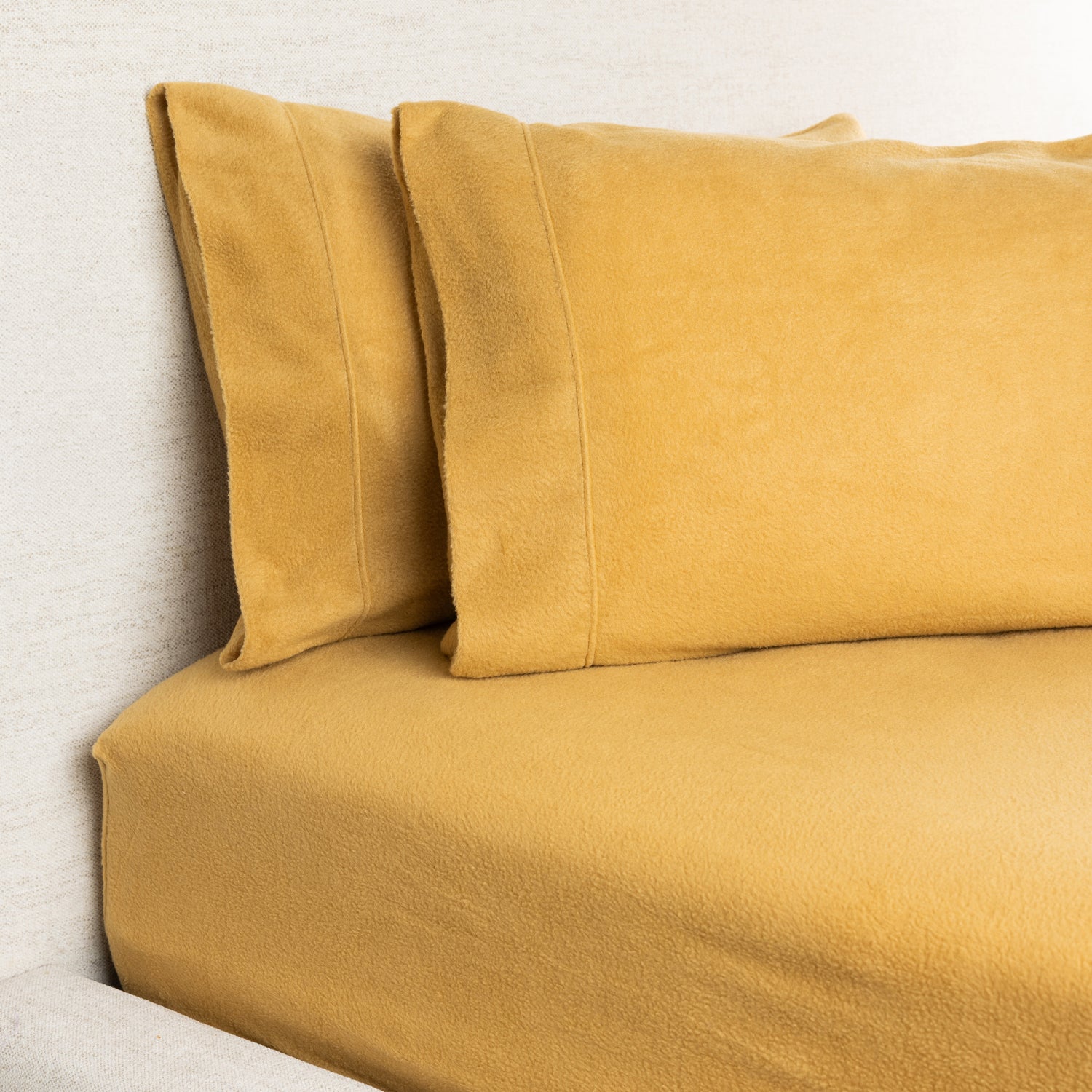 Cosy And Co. Cosy Fleece Fitted Sheet & Pillowcase/s