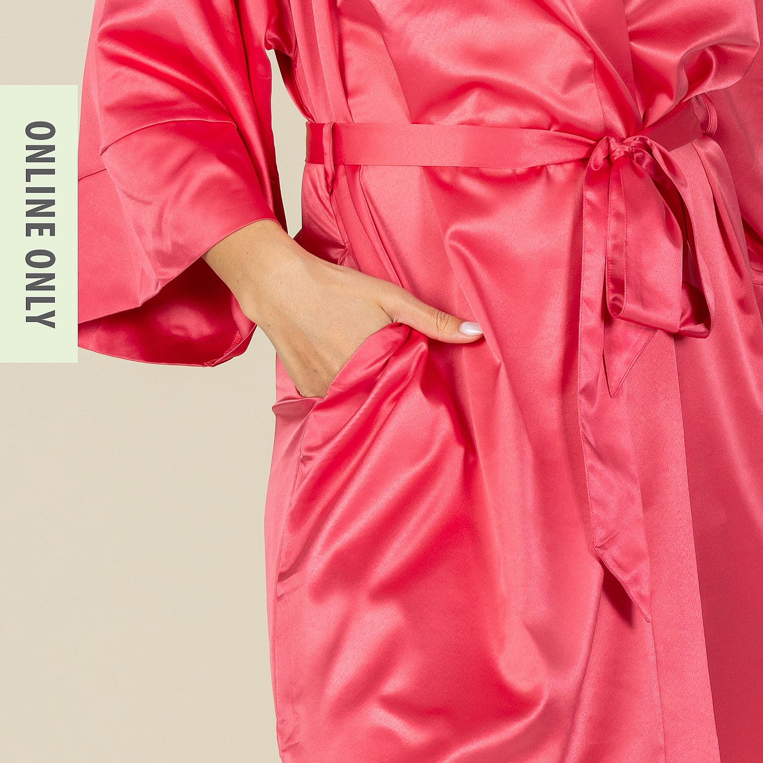 Dutch Redux No. 1 Pop Women’s Silky Satin Robe