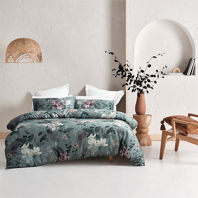 A La Mode Laurel Duvet Cover A La Mode Laurel Duvet Cover