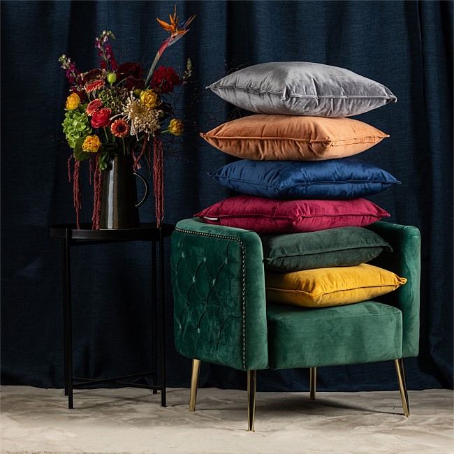 Design Republique Isobel Velvet Cushion