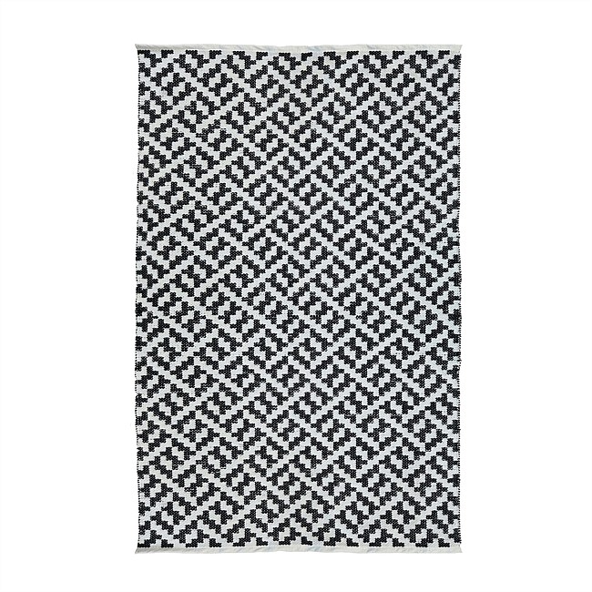 Solace Black & White Houndstooth Rug 120x180cm