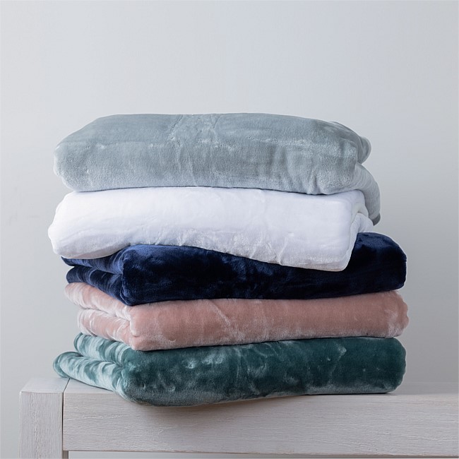 Home Co. 450gsm Mink Feel Blanket Home Co. 450gsm Mink Feel Blanket