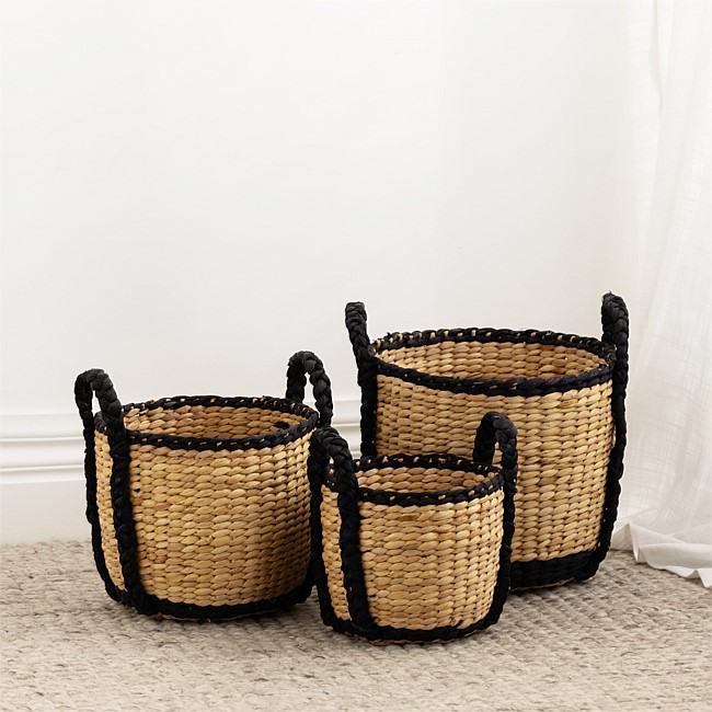 Home Chic Rice Weave & Black Handle Basket