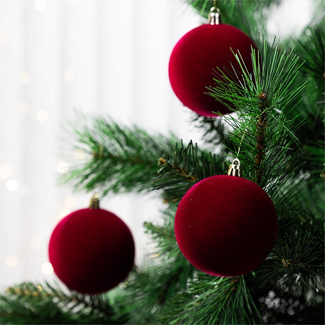 Christmas Wishes Red Velvet Hanging Bauble 3 Pack. Christmas Wishes Red Velvet Hanging Bauble 3 Pack.