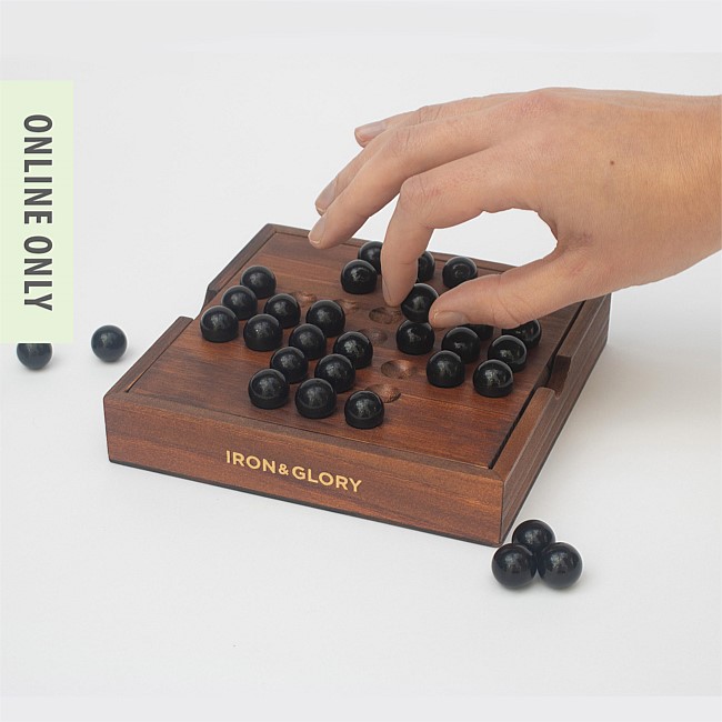 Iron & Glory Solitaire Set Iron & Glory Solitaire Set