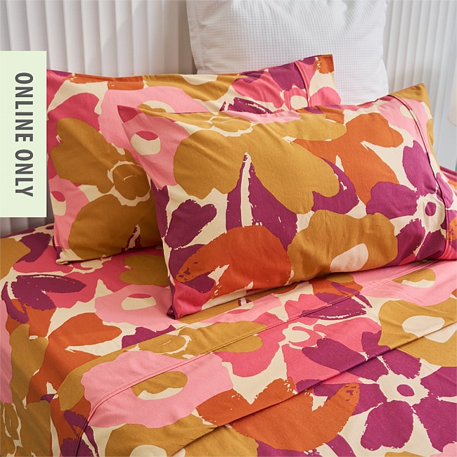 Design Republique Layered Flowers Flannelette Sheet Set Design Republique Layered Flowers Flannelette Sheet Set