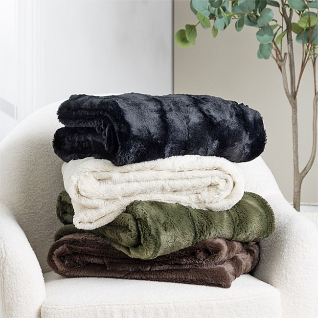 Solace Channel Faux Fur Blanket Solace Channel Faux Fur Blanket