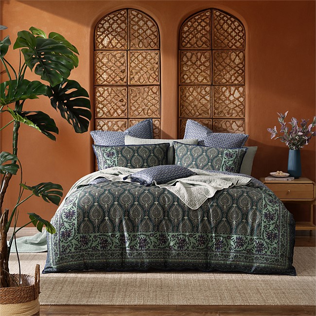 Logan & Mason Priya Cotton Duvet Cover Set Logan & Mason Priya Cotton Duvet Cover Set