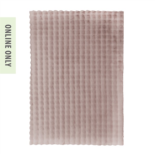 Design Republique Caitlyn Faux Fur Rug 200x300cm