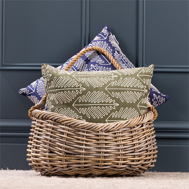 Gracious Living Isabella Embroidered Cushion Gracious Living Isabella Embroidered Cushion