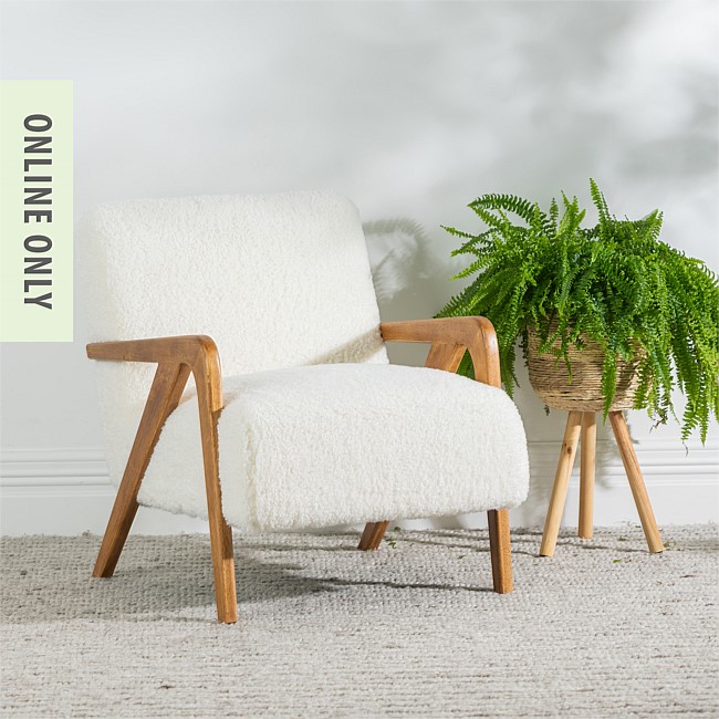 Amparo Perri Armchair