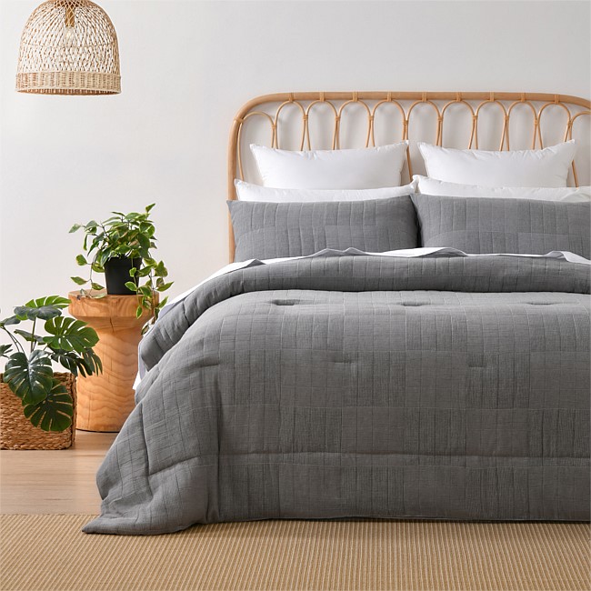 Fieldcrest Pascal Quilted Comforter Set Fieldcrest Pascal Quilted Comforter Set