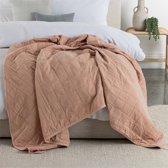 Design Republique Lia Stonewashed Cotton Blanket Design Republique Lia Stonewashed Cotton Blanket