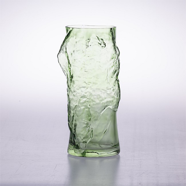 Design Republique Mala Green Vase Medium Design Republique Mala Green Vase Medium
