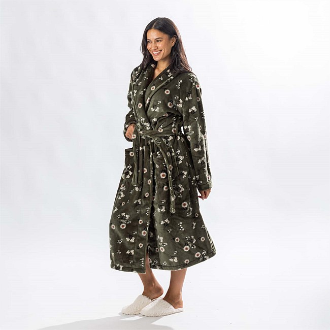 Design Republique Daisy Printed 3/4 Length Plush Bathrobe Design Republique Daisy Printed 3/4 Length Plush Bathrobe