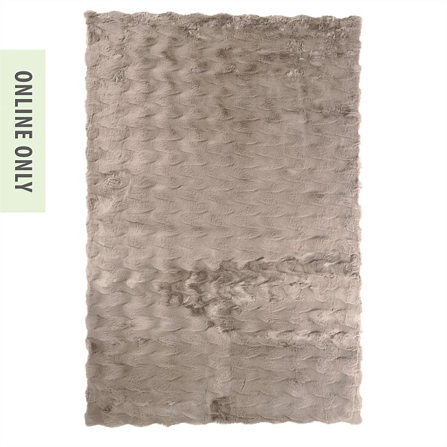 Design Republique Grove Faux Fur Rug 200 X 300cm