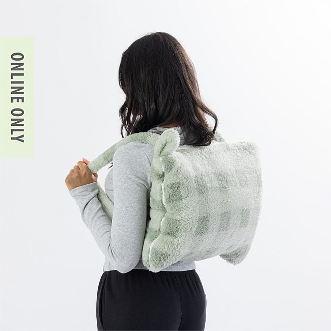 Solace Sherpa Fleece 2 in 1 Travel Blanket Solace Sherpa Fleece 2 in 1 Travel Blanket