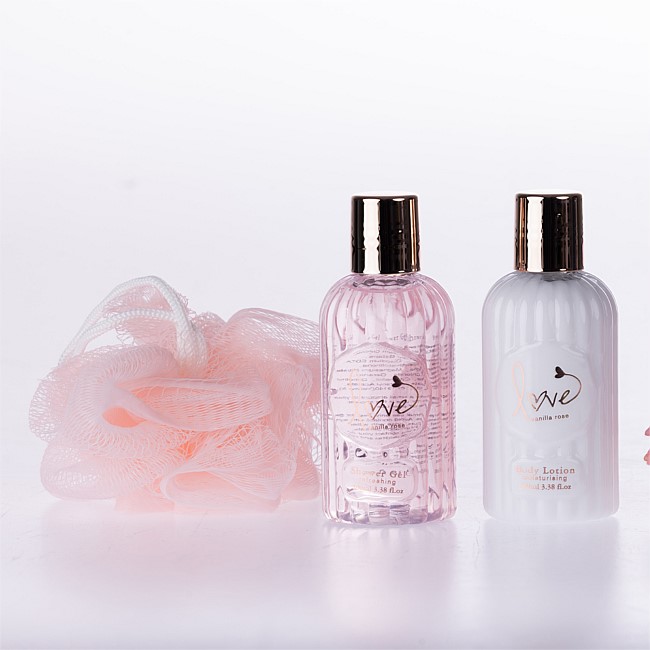 Belle Luxury All For Love Shower Gift Set Belle Luxury All For Love Shower Gift Set