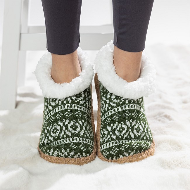 bb&b Kids Aztec Cosy Slippers bb&b Kids Aztec Cosy Slippers