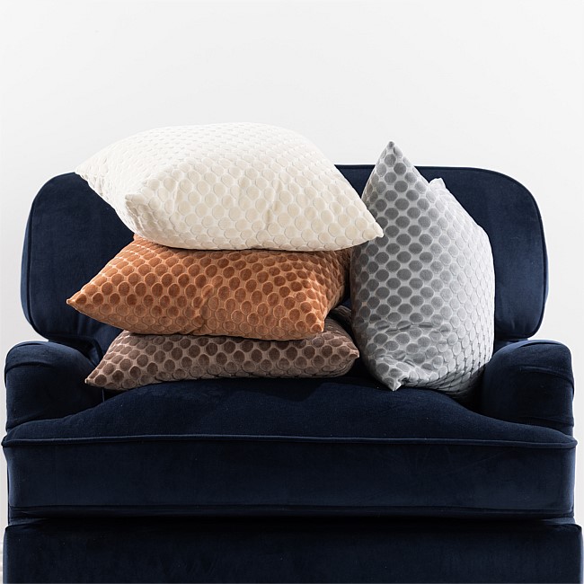 Design Republique Brooke Velvet Cushion Design Republique Brooke Velvet Cushion