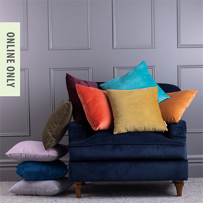 Design Republique Nicole Velvet Cushion Design Republique Nicole Velvet Cushion