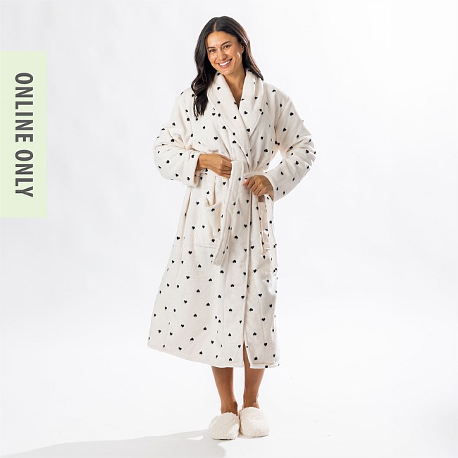 Amparo Heartbreak Bathrobe Amparo Heartbreak Bathrobe