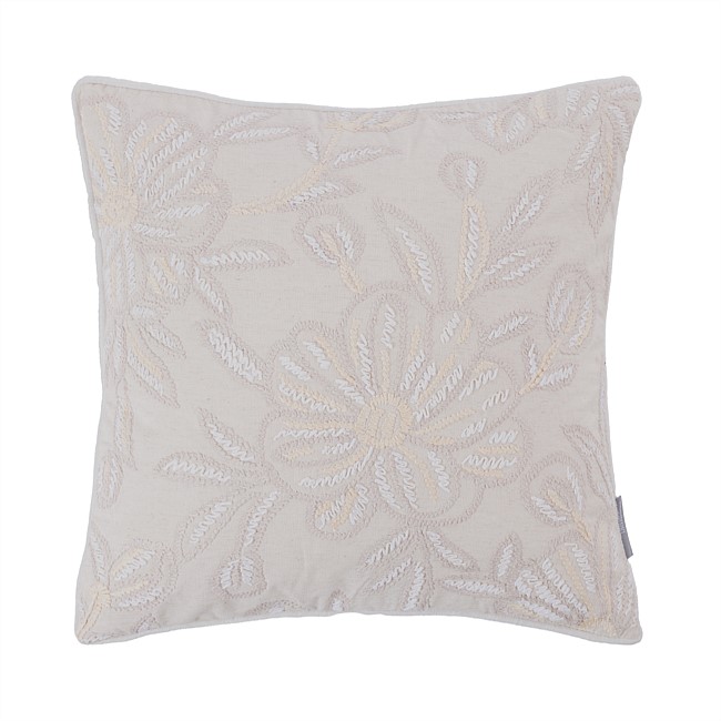 Design Republique Camila Damask Cushion Natural 