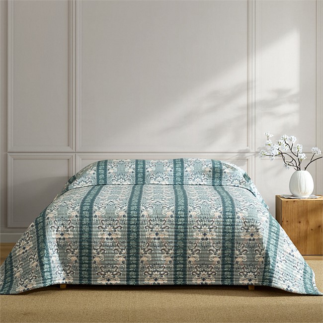 Logan & Mason Tilly Bedspread Logan & Mason Tilly Bedspread