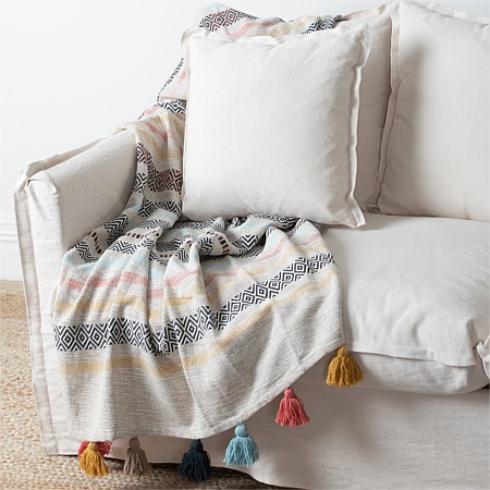 Design Republique Aster Patterned Throw