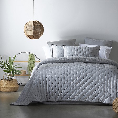Design Plus Catalina Comforter Set