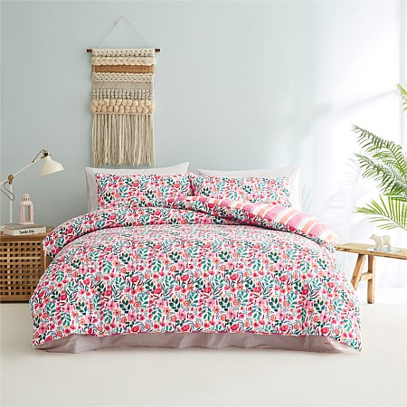Solace Happy Floral Quilted Duvet Cover Set