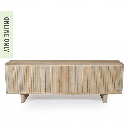 Amparo Mango Vicky Entertainment Unit
