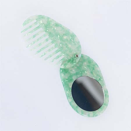Grace & Gild Compact Mirror With Comb