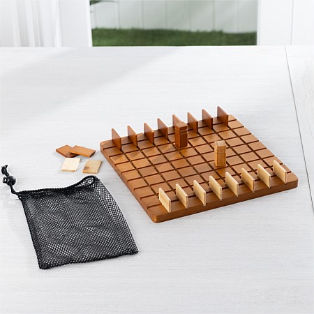 Play The Field Quoridor Board Game