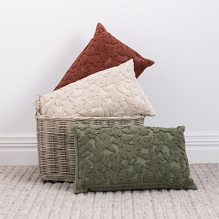 Gracious Living Rose Knotted Cushion