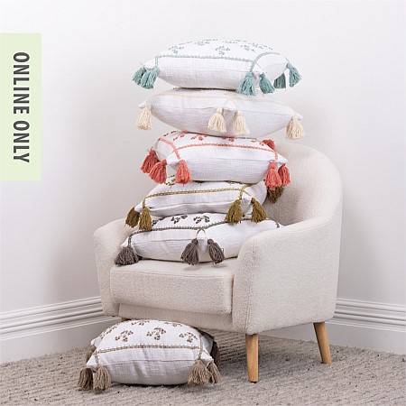 Gracious Living Barnley Embroidered Cushion