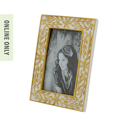 Design Plus Daisy Chain Photo Frame