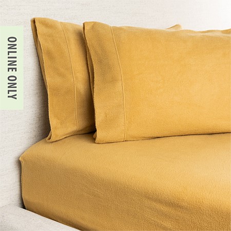 Cosy And Co. Cosy Fleece Fitted Sheet & Pillowcase/s 